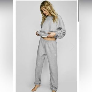 Eterne classic sweatpants, heather grey.